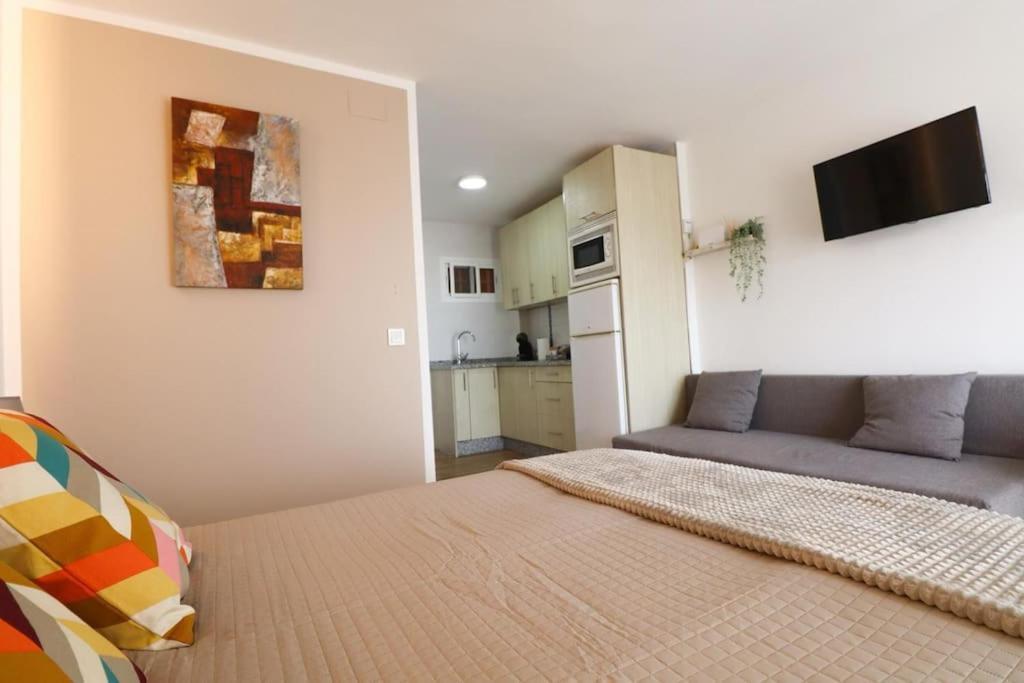 Malabiz Home Piscina Terraza Con Vistas Y Playa Benalmádena Exteriör bild
