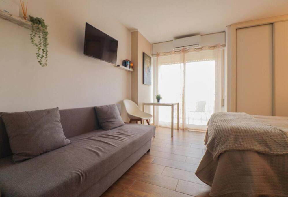Malabiz Home Piscina Terraza Con Vistas Y Playa Benalmádena Exteriör bild