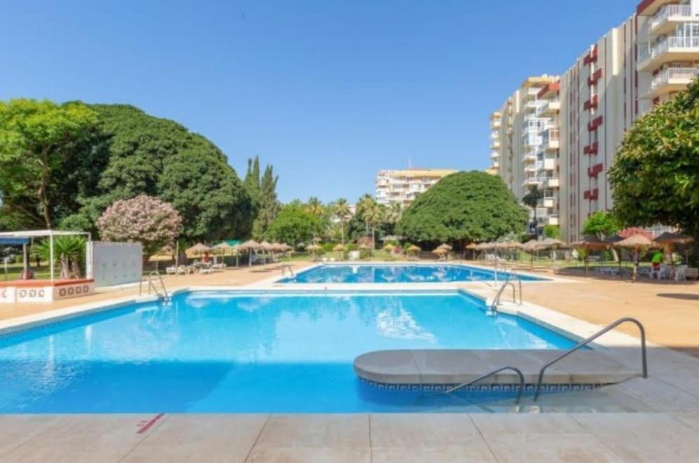 Malabiz Home Piscina Terraza Con Vistas Y Playa Benalmádena Exteriör bild